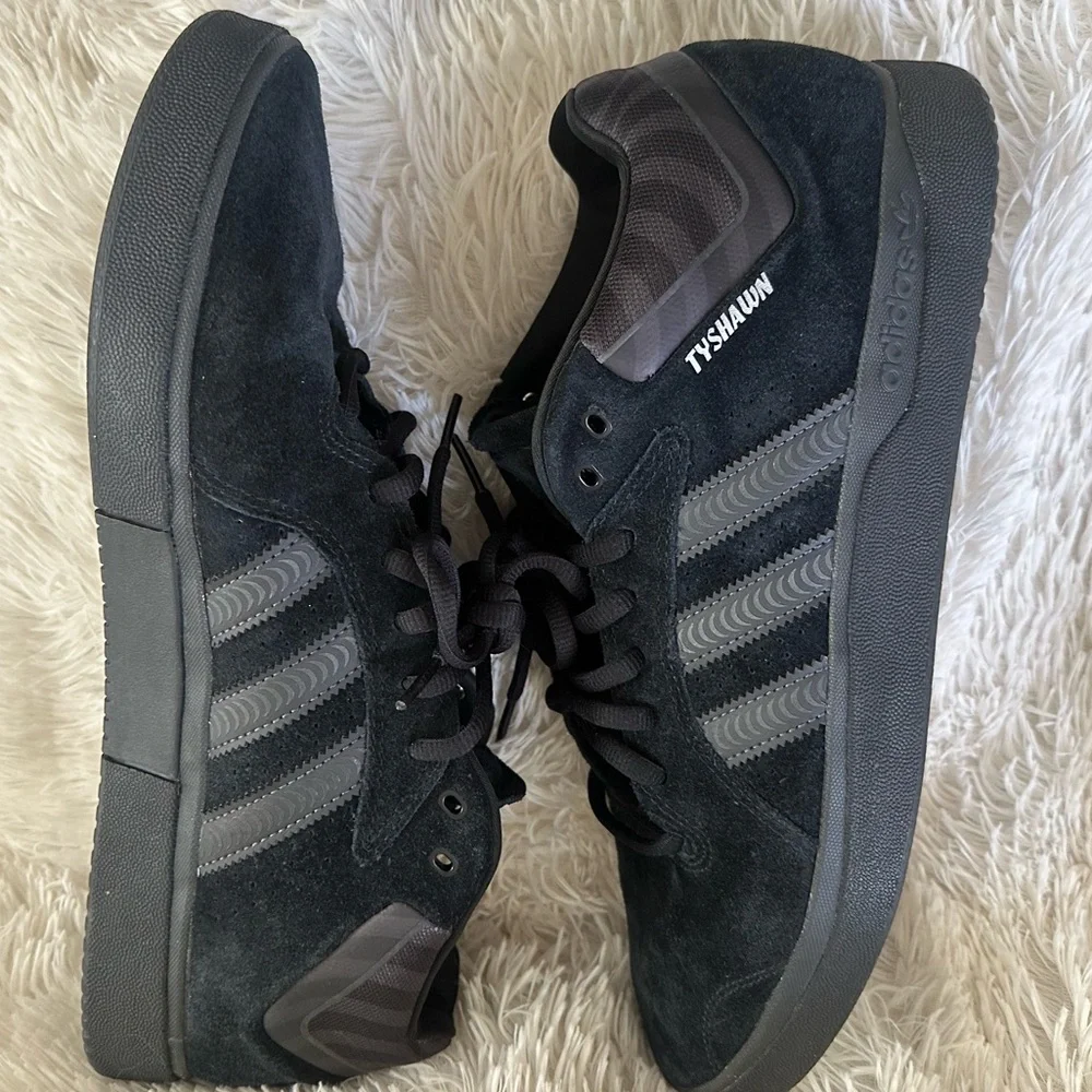 adidas x Spitfire Tyshawn Mid Black & Grey Skate Shoes #HQ9792 - Picture 12 of 15